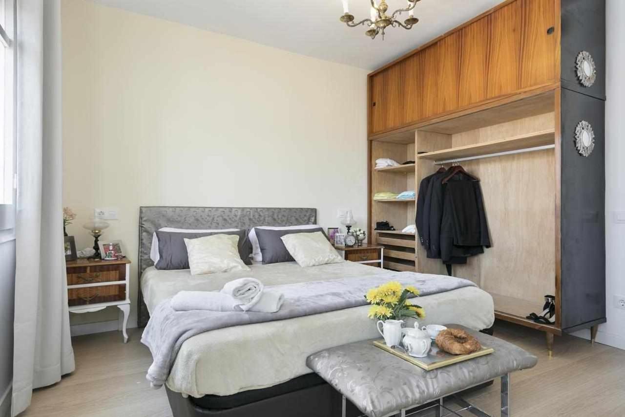 Apartment Leonor Barcellona Esterno foto