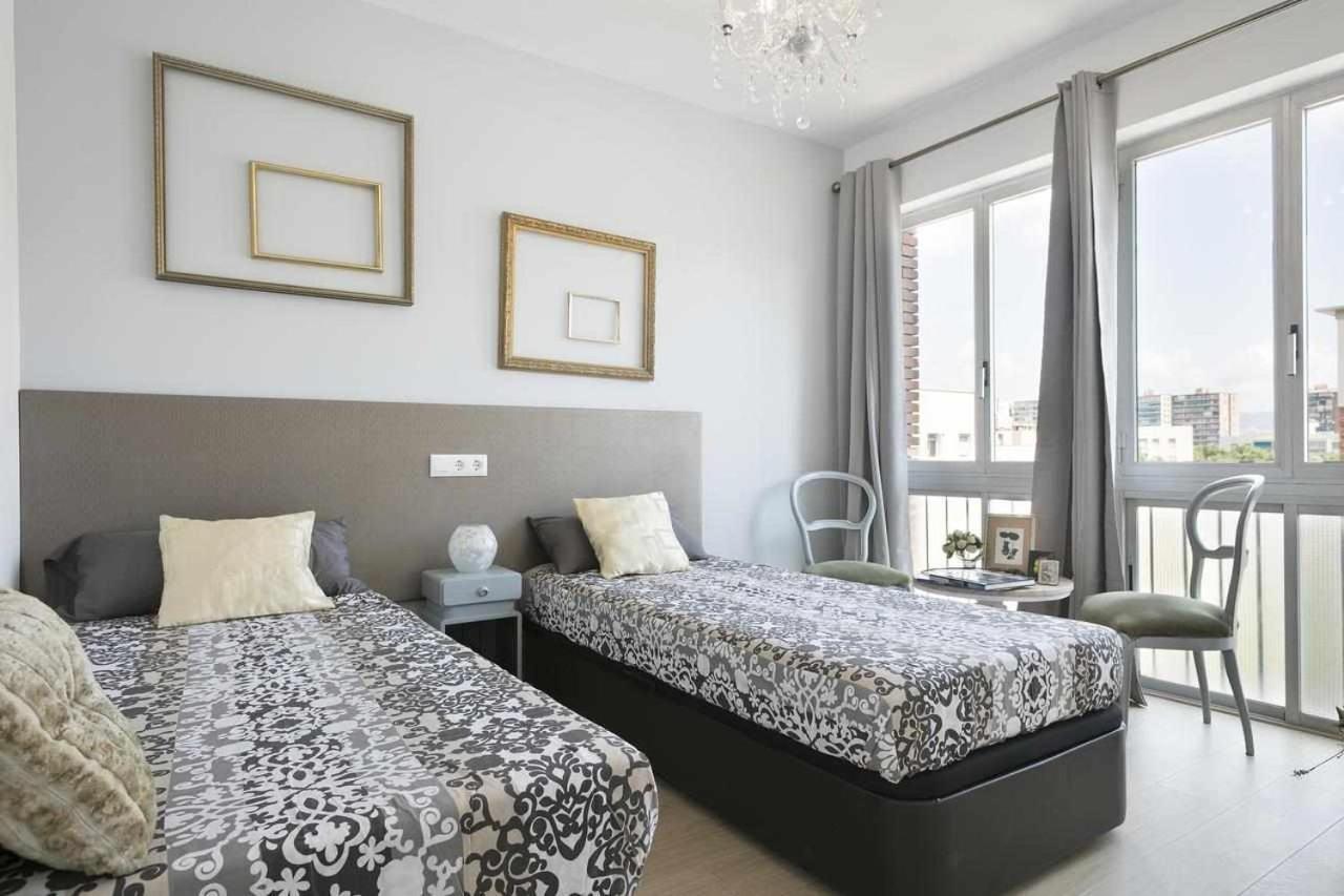 Apartment Leonor Barcellona Esterno foto